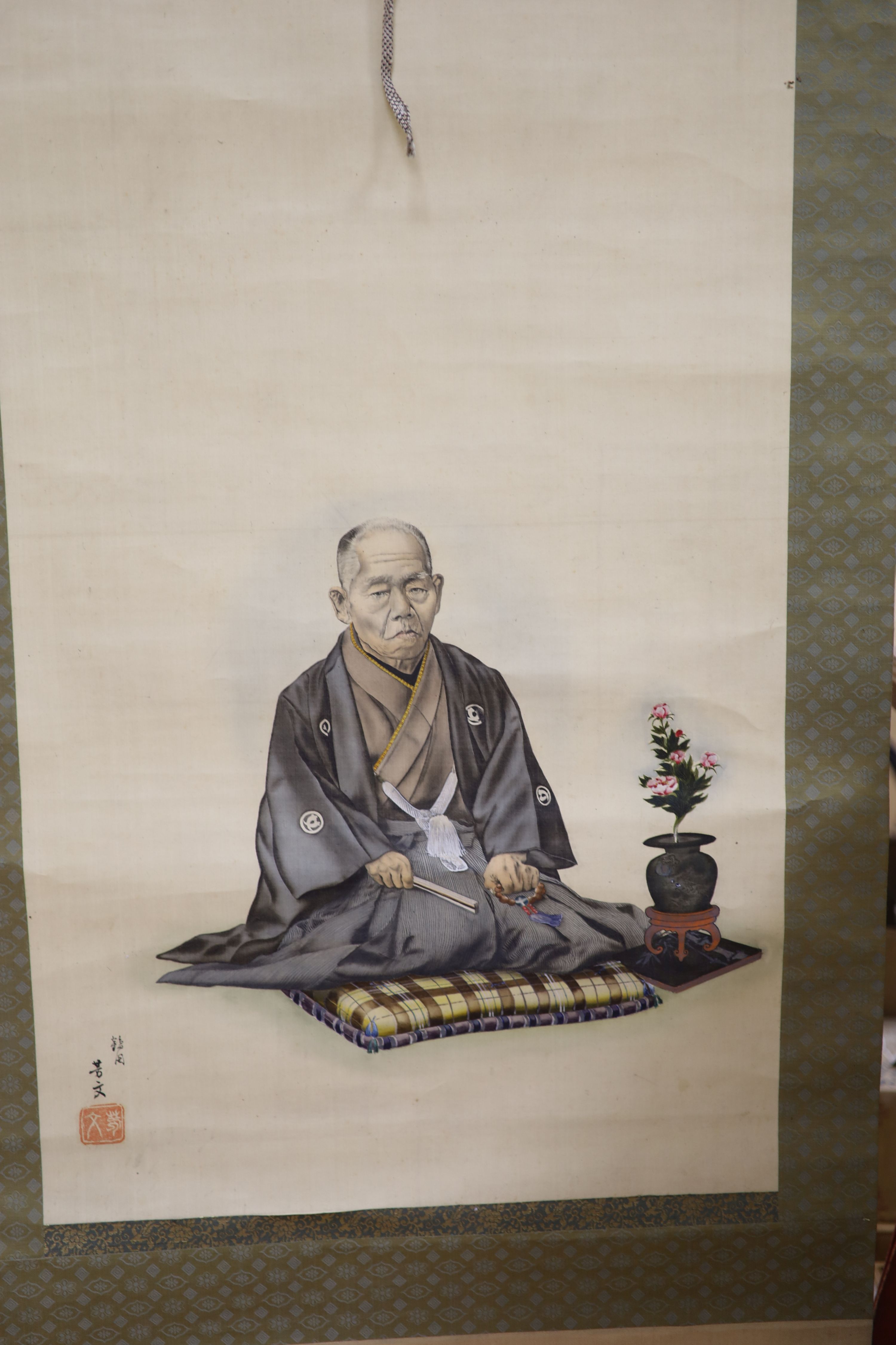 A Japanese scroll painting of a gentleman